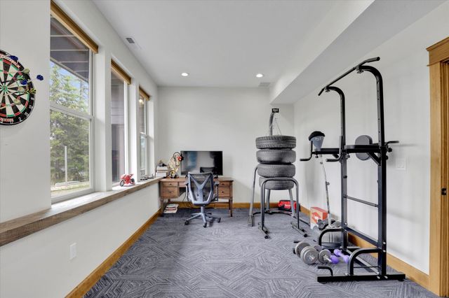 39980 Lake Summit Dr, Loon Lake, WA 99148