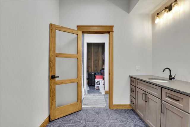 39980 Lake Summit Dr, Loon Lake, WA 99148