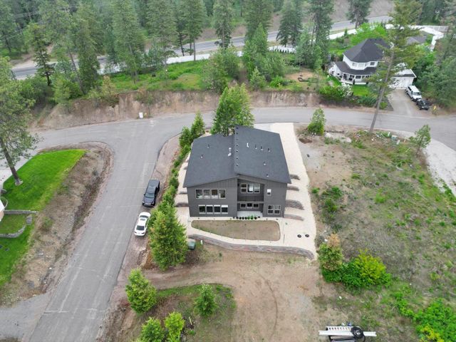 39980 Lake Summit Dr, Loon Lake, WA 99148