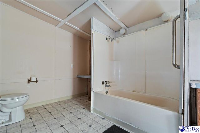 3016 Ridgecrest Rd, Wallace, SC 29596