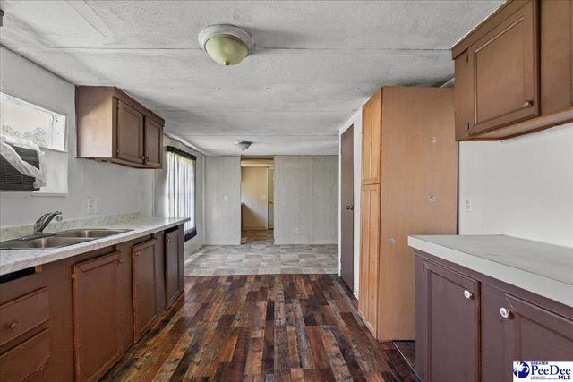 3016 Ridgecrest Rd, Wallace, SC 29596