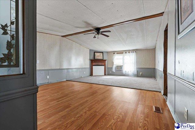 3016 Ridgecrest Rd, Wallace, SC 29596