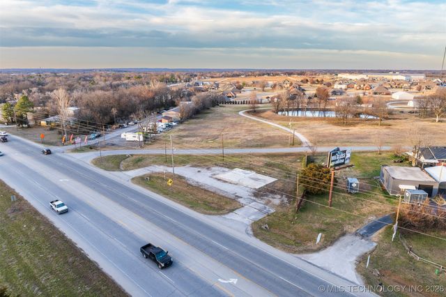 25901 E 51 Highway, Broken Arrow, OK 74014