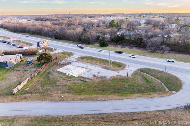 25901 E 51 Highway, Broken Arrow, OK 74014