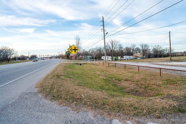 25901 E 51 Highway, Broken Arrow, OK 74014