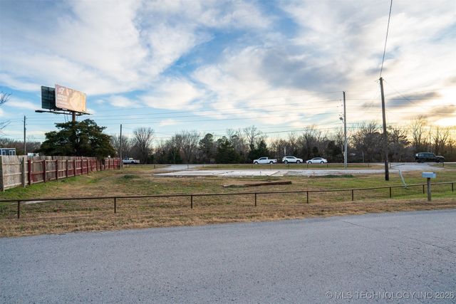 25901 E 51 Highway, Broken Arrow, OK 74014