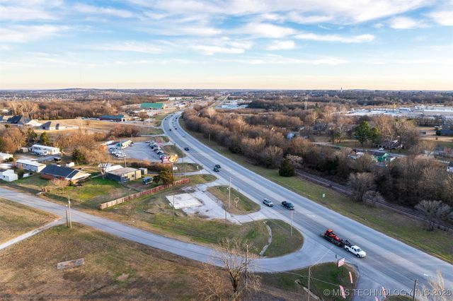 25901 E 51 Highway, Broken Arrow, OK 74014