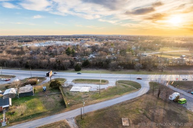 25901 E 51 Highway, Broken Arrow, OK 74014