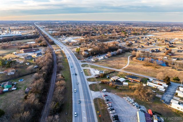 25901 E 51 Highway, Broken Arrow, OK 74014