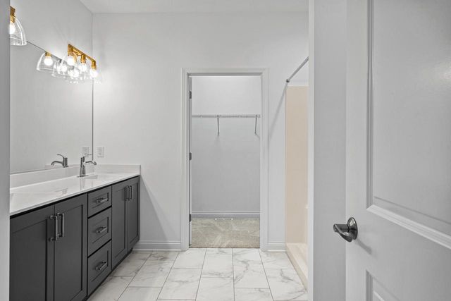 Lt19 Arbor Ridge DRIVE, Delavan, WI 53115