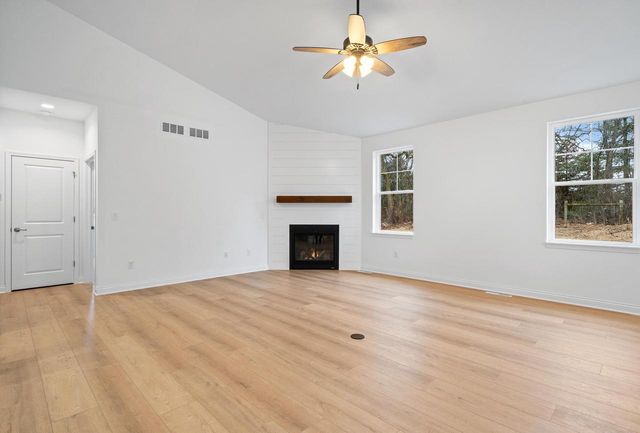 Lt19 Arbor Ridge DRIVE, Delavan, WI 53115