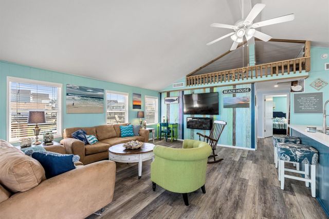 13102 Buccaneer Parkway, Freeport, TX 77541