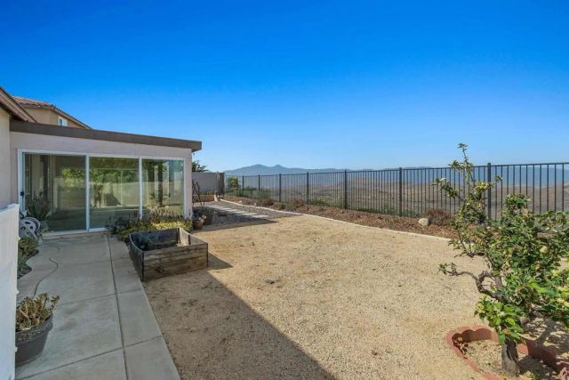 16574 Village Meadow Drive, Riverside, CA 92503