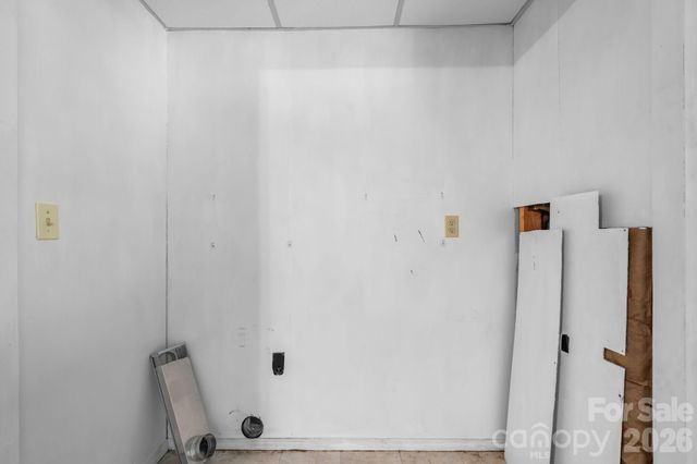 2428 Cedar Valley Drive, Conover, NC 28613