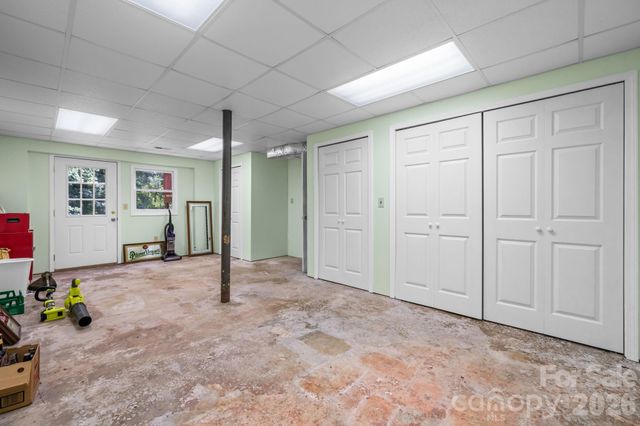 2428 Cedar Valley Drive, Conover, NC 28613