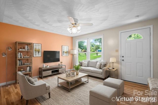 2428 Cedar Valley Drive, Conover, NC 28613