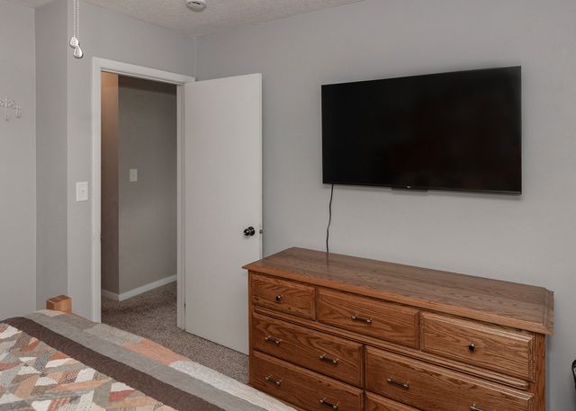 3510 35th Street, Moline, IL 61265