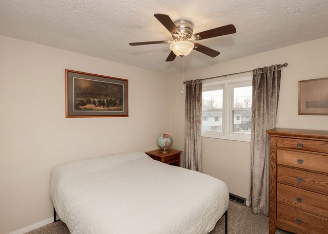 3510 35th Street, Moline, IL 61265