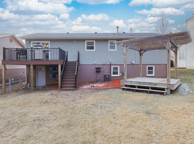 3510 35th Street, Moline, IL 61265