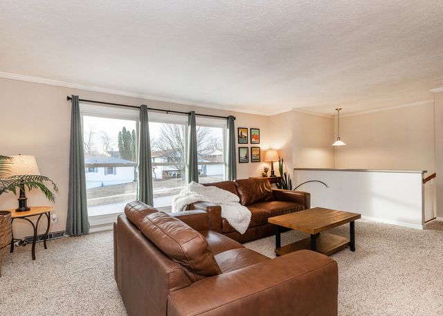 3510 35th Street, Moline, IL 61265