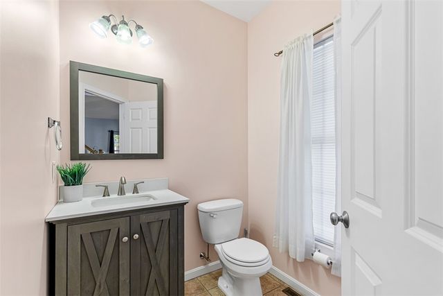 22 ARBOR Drive, Coventry, RI 02816
