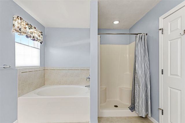 22 ARBOR Drive, Coventry, RI 02816