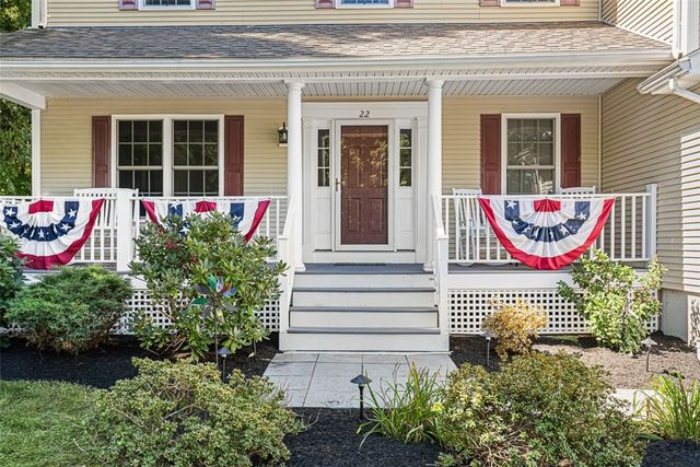 22 ARBOR Drive, Coventry, RI 02816