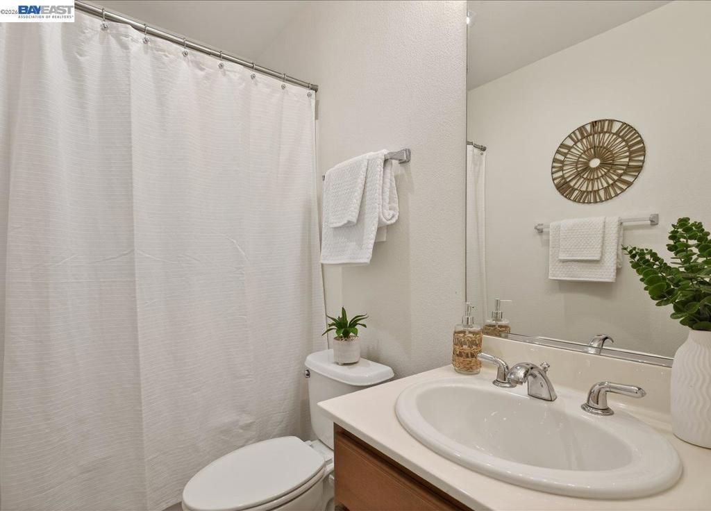 Image 32 of property listing at 3348 Chartwell St, San Ramon, CA 94583