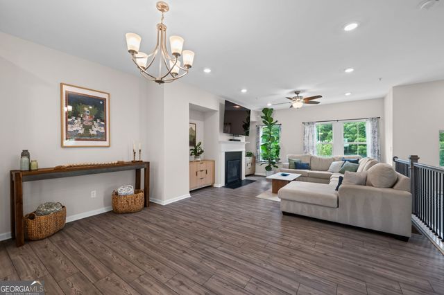 743 Brecklin Lane, Woodstock, GA 30188