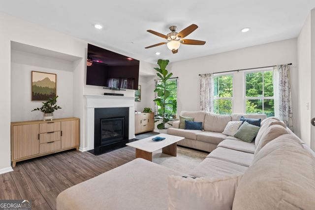 743 Brecklin Lane, Woodstock, GA 30188