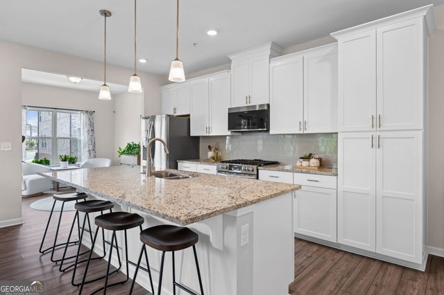 743 Brecklin Lane, Woodstock, GA 30188