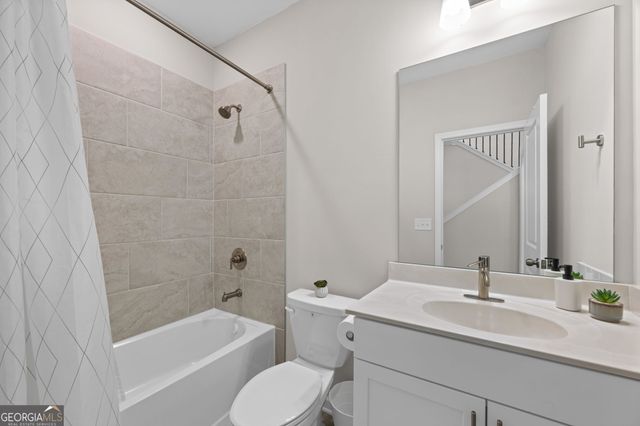 743 Brecklin Lane, Woodstock, GA 30188