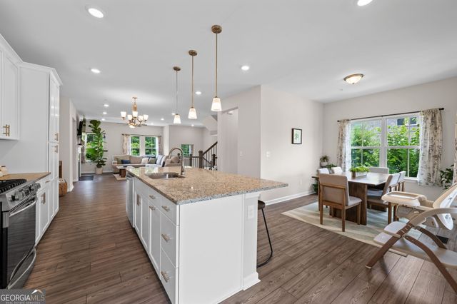743 Brecklin Lane, Woodstock, GA 30188