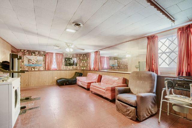 1129 W 107th Street, Chicago, IL 60643