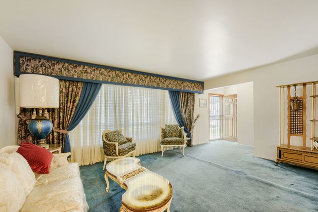 1129 W 107th Street, Chicago, IL 60643