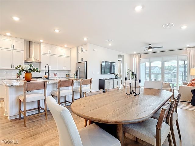 8735 Catamaran DR 3B-Villa, Naples, FL 34114