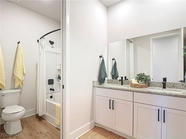 8735 Catamaran DR 3B-Villa, Naples, FL 34114