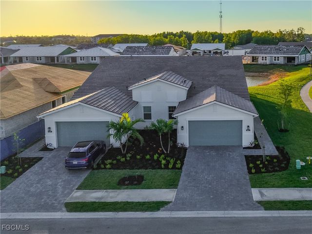 8735 Catamaran DR 3B-Villa, Naples, FL 34114