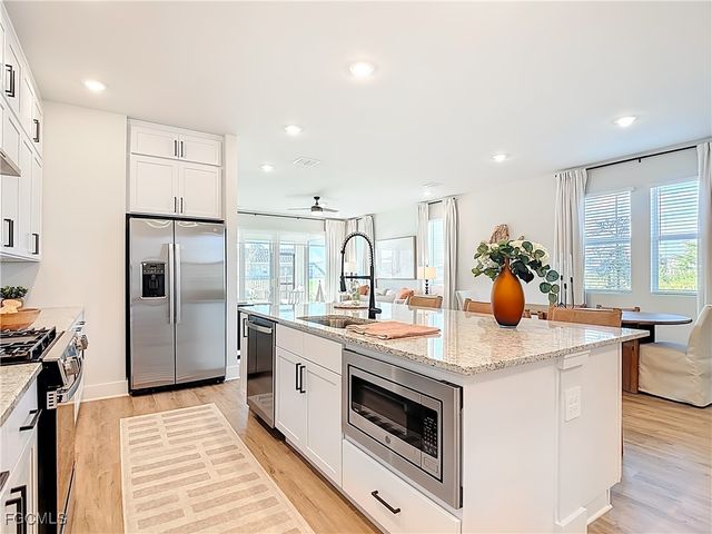 8735 Catamaran DR 3B-Villa, Naples, FL 34114