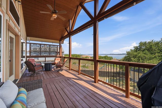 866 Artillery Dr, Canyon Lake, TX 78133