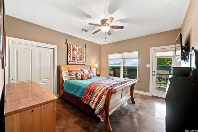 866 Artillery Dr, Canyon Lake, TX 78133