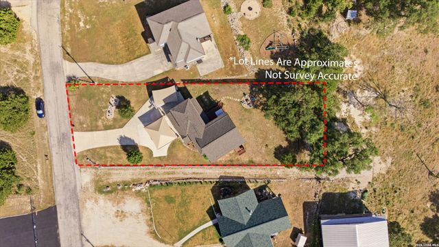 866 Artillery Dr, Canyon Lake, TX 78133