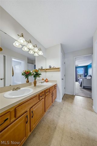 5440 Ridgeline Drive, Medina, OH 44256