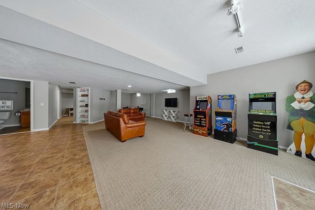 5440 Ridgeline Drive, Medina, OH 44256