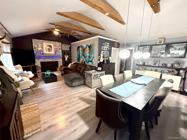 30 Classon Avenue, Mastic, NY 11950