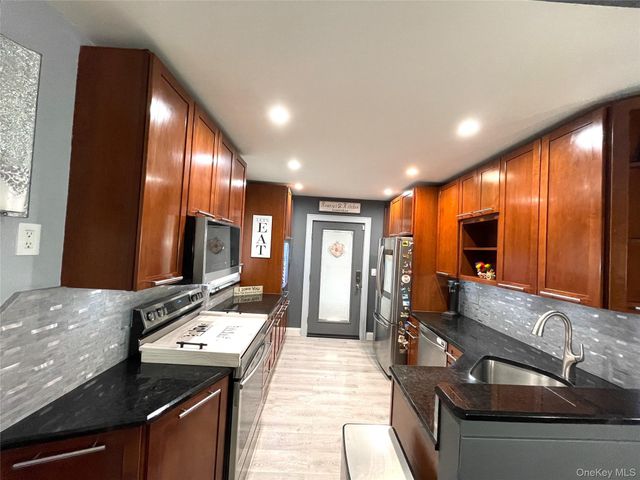 30 Classon Avenue, Mastic, NY 11950