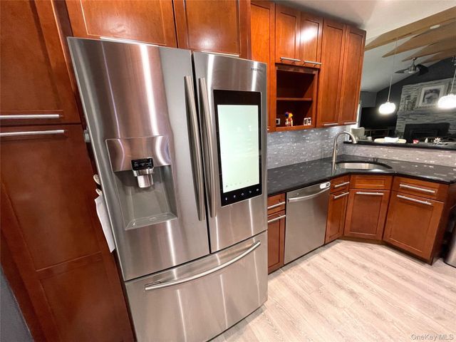 30 Classon Avenue, Mastic, NY 11950