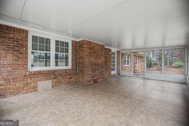 4173 Woodward Mill Road, Sugar Hill, GA 30518