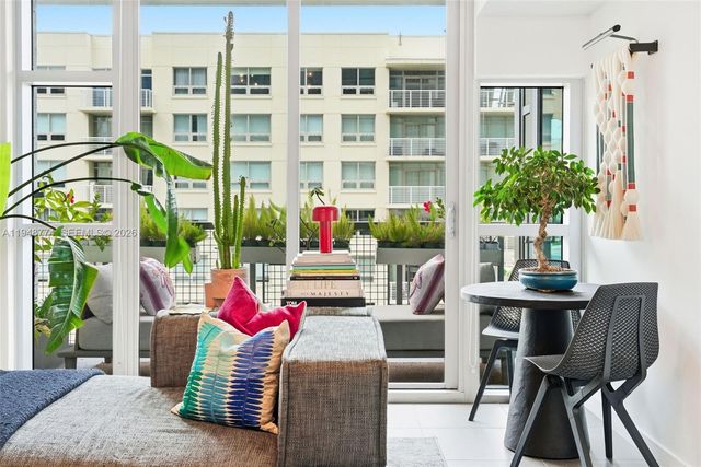 3301 NE 1st Ave H0805, Miami, FL 33137