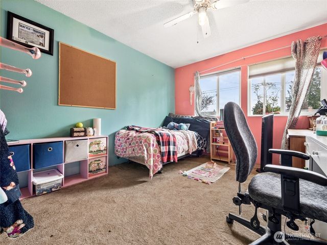 29425 34th Avenue S, Auburn, WA 98001